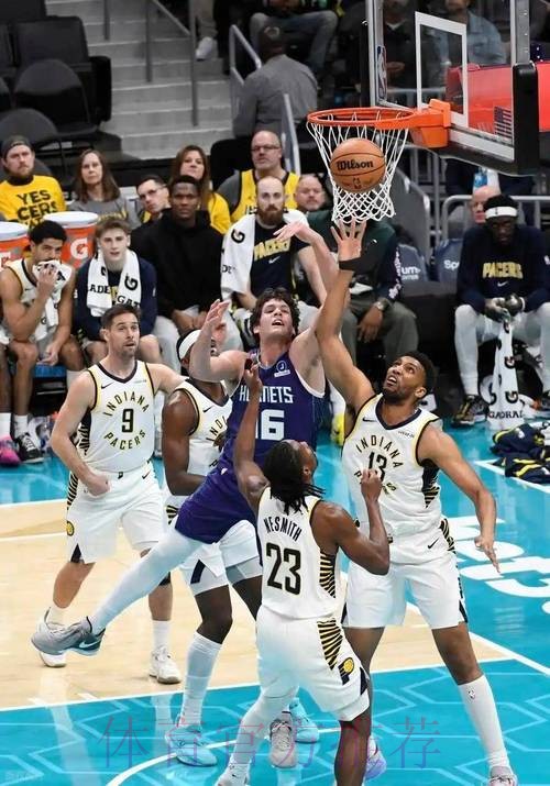 西亚卡姆30分 步行者战胜黄蜂